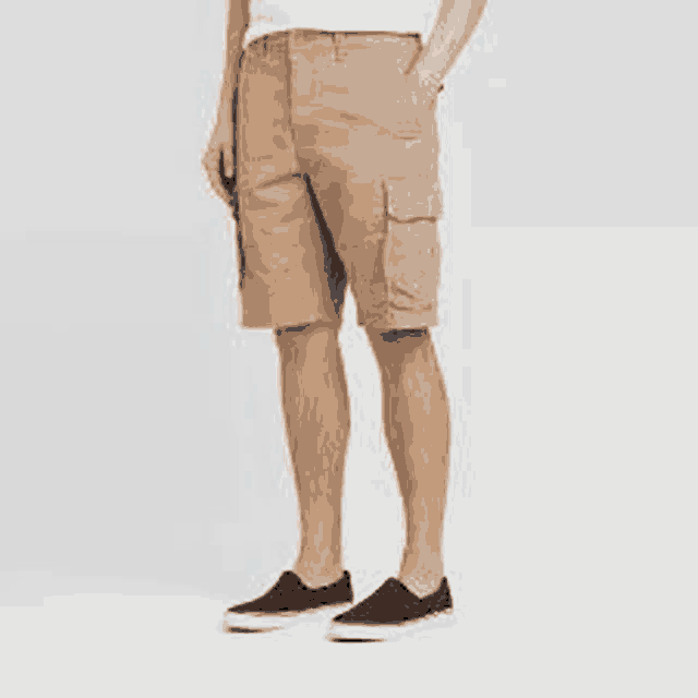 Cargo shorts outlet jokes