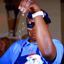 Sprinkling Alex Boye GIF - Sprinkling Alex Boye Dance Like A Baby Song GIFs