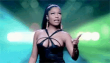 Nicki Minaj Dancing GIF - Nicki Minaj Dancing Singing GIFs