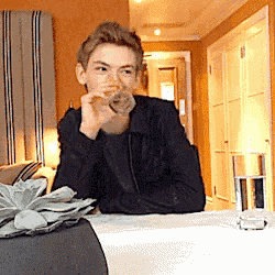 Thomas Brodie Sangster Smile GIF Thomas Brodie Sangster Smile Laugh Discover Share GIFs