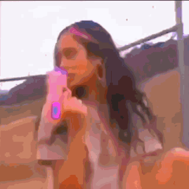 Edit gif. Девочки для дискорда. Гифки для дискорда девушки. Aesthetic Rich gif. Гифки для дискорда девушки красивые.