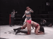 Asuka Wrestling GIF - Asuka Wrestling Wwe GIFs