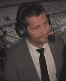Bixente Lizarazu Well GIF - Bixente Lizarazu Well Laughing GIFs