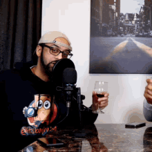 Waweta Wawetapodcast GIF - Waweta Wawetapodcast What Are We Even Talking About GIFs