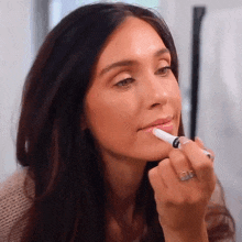 Applying Lipstick Shea Whitney GIF - Applying Lipstick Shea Whitney Putting On Lip Color GIFs