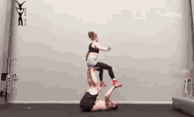 Lifting Carrying GIF - Lifting Carrying Strong GIFs