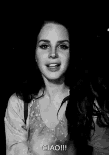 Ciao Lana Del Rey GIF - Ciao Lana Del Rey Kiss GIFs