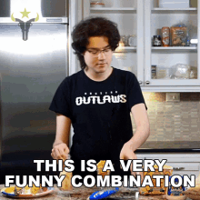 This Is A Very Funny Combination Hydration GIF - This Is A Very Funny Combination Hydration Outlaws GIFs