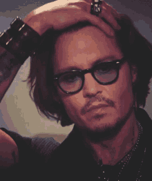 Johnny Depp GIF - Johnny Depp Sparrow GIFs