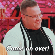 Come On Over Nina West GIF - Come On Over Nina West Rupaul'S Drag Race All Stars GIFs