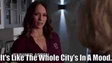 911 Show Maddie Buckley GIF - 911 Show Maddie Buckley Its Like The Whole Citys In A Mood GIFs