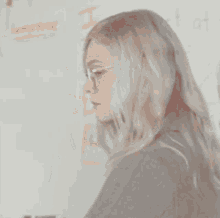 Violet Violet Markey GIF - Violet Violet Markey All The Bright Places GIFs