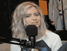 elyse willems gifhaus funhaus speechless what