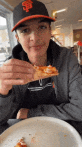 Adam Cooker Adam Sandler GIF - Adam Cooker Adam Sandler Pizza GIFs