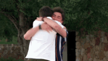 tomlinson hug