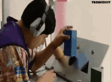 GIF