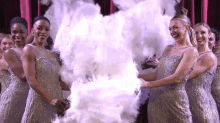 Feathers Entrance GIF - Feathers Entrance Dancing GIFs