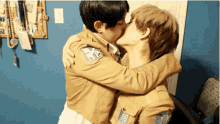 Lesbian Lesbian Kiss GIF - Lesbian Lesbian Kiss Lesbian Kissing GIFs