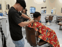 Haircut Recorded GIF - Haircut Recorded Hairdressing GIFs