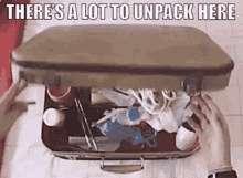 Theres A Lot To Unpack Here Baggage GIF - Theres A Lot To Unpack Here Baggage Luggage GIFs