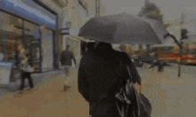 Gok Wan Umbrella GIF - Gok Wan Gok Umbrella GIFs