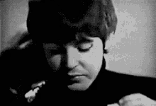 The Beatles Paul Mc Cartney GIF - The Beatles Paul Mc Cartney GIFs