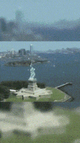 Statue Of Liberty Dancing GIF - Statue Of Liberty Dancing New York GIFs