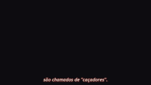 two men are standing next to each other with the words " com base na quantidade de poder magico contido em seus corpos " visible