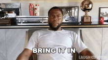 Bring It In Kevin Hart GIF - Bring It In Kevin Hart Laugh Out Loud GIFs