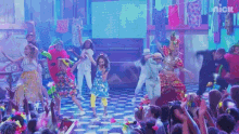 Having Fun Party People GIF - Having Fun Party People Stage Performer GIFs