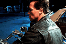 Terminator T800 GIF - Terminator T800 Look Back GIFs