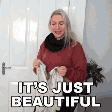 Its Just Beautiful Tracy Kiss GIF - Its Just Beautiful Tracy Kiss Its Just Gorgeous GIFs