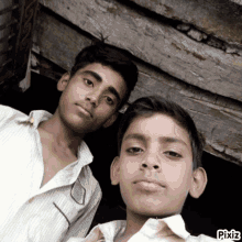 Suresh Damors Selfie GIF - Suresh Damors Selfie Kids GIFs