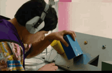 GIF