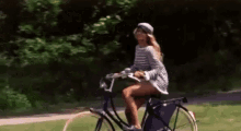 Beyonce Bike GIF - Beyonce Bike GIFs