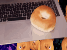 laptop bagel