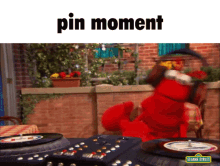 Pin Moment Pin GIF - Pin Moment Pin Moment GIFs