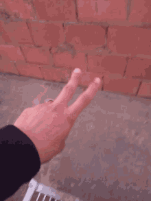 Two Peace GIF - Two Peace Five GIFs
