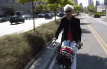 David Byrne Bike GIF - David Byrne Bike Cycling GIFs