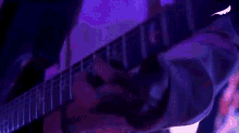 Bermain Gitar Noah GIF - Bermain Gitar Noah Menemuiku Song GIFs