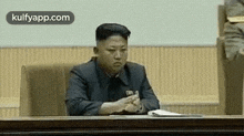 Claps.Gif GIF - Claps Kim Jong North Korea GIFs