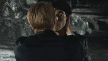 Kissing Alex Claremont-diaz GIF - Kissing Alex Claremont-diaz Prince Henry GIFs