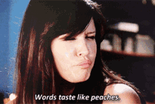 Ellie Bartowski Tipsy GIF - Ellie Bartowski Tipsy Words Taste Like Peaches GIFs