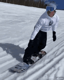 Snowboard Save Trick GIF - Snowboard Save Trick Flip GIFs