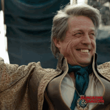 Smilling The Rogue GIF - Smilling The Rogue Hugh Grant GIFs