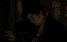 Joseph Quinn Dickensian GIF - Joseph Quinn Dickensian Arthur Havisham GIFs