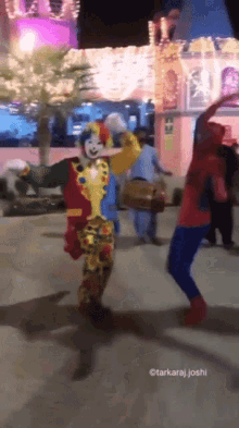 Spider Man Dancing GIF - Spider Man Dancing Clown GIFs