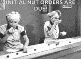 Lucy And GIF - Lucy And Ethel GIFs