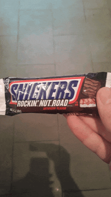 Snickers Rockin Nut Road GIF - Snickers Rockin Nut Road Candy Bar GIFs