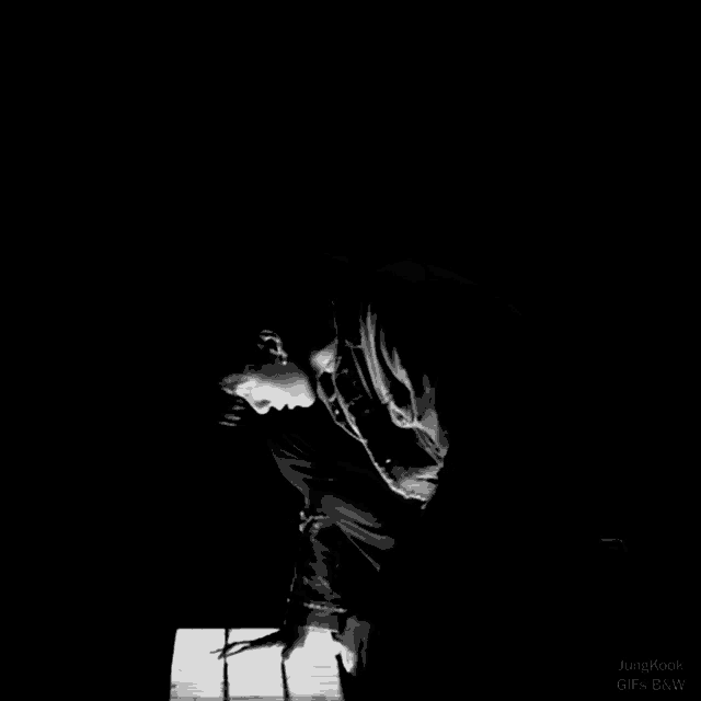 Black and white sad black GIF on GIFER - by Conju